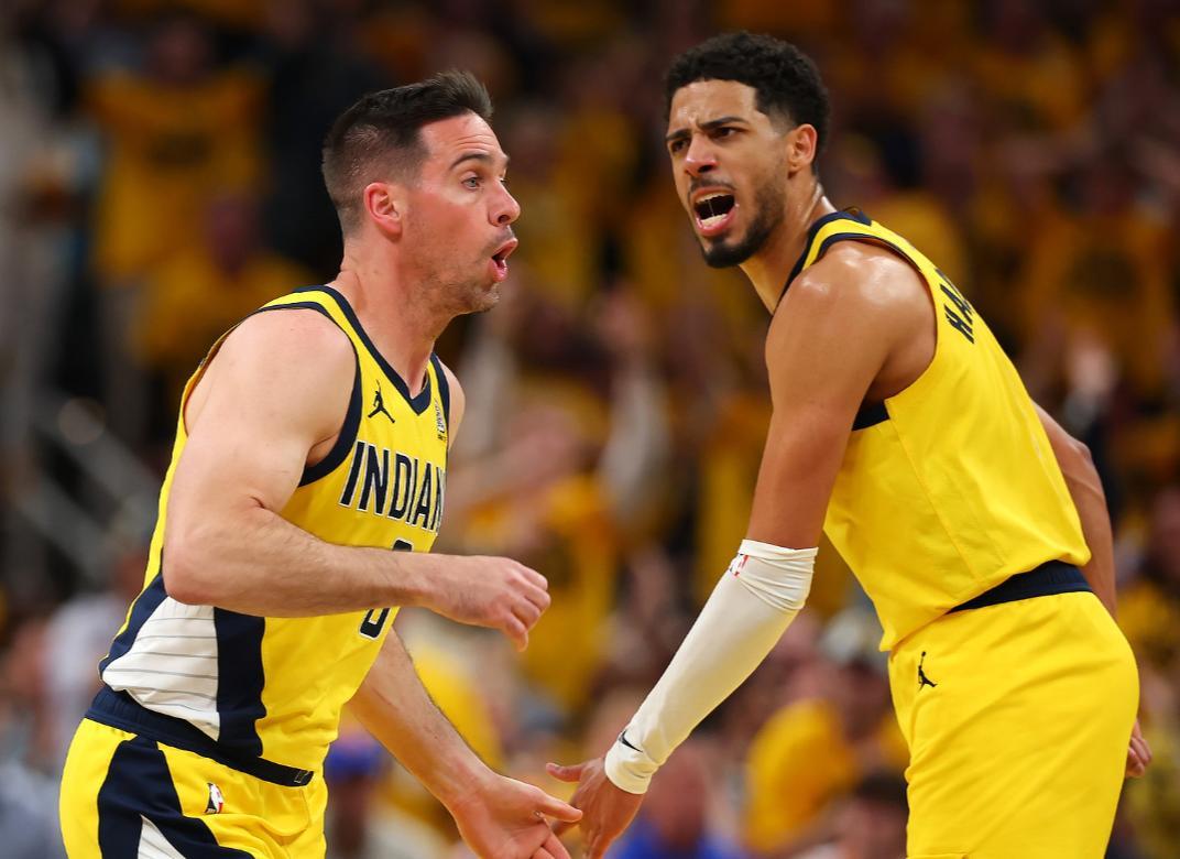 金年会共享体育官网-印第安纳步行者今晨回应争议，志在NBA常规赛名次提升，压力陡增，临场指挥获称赞